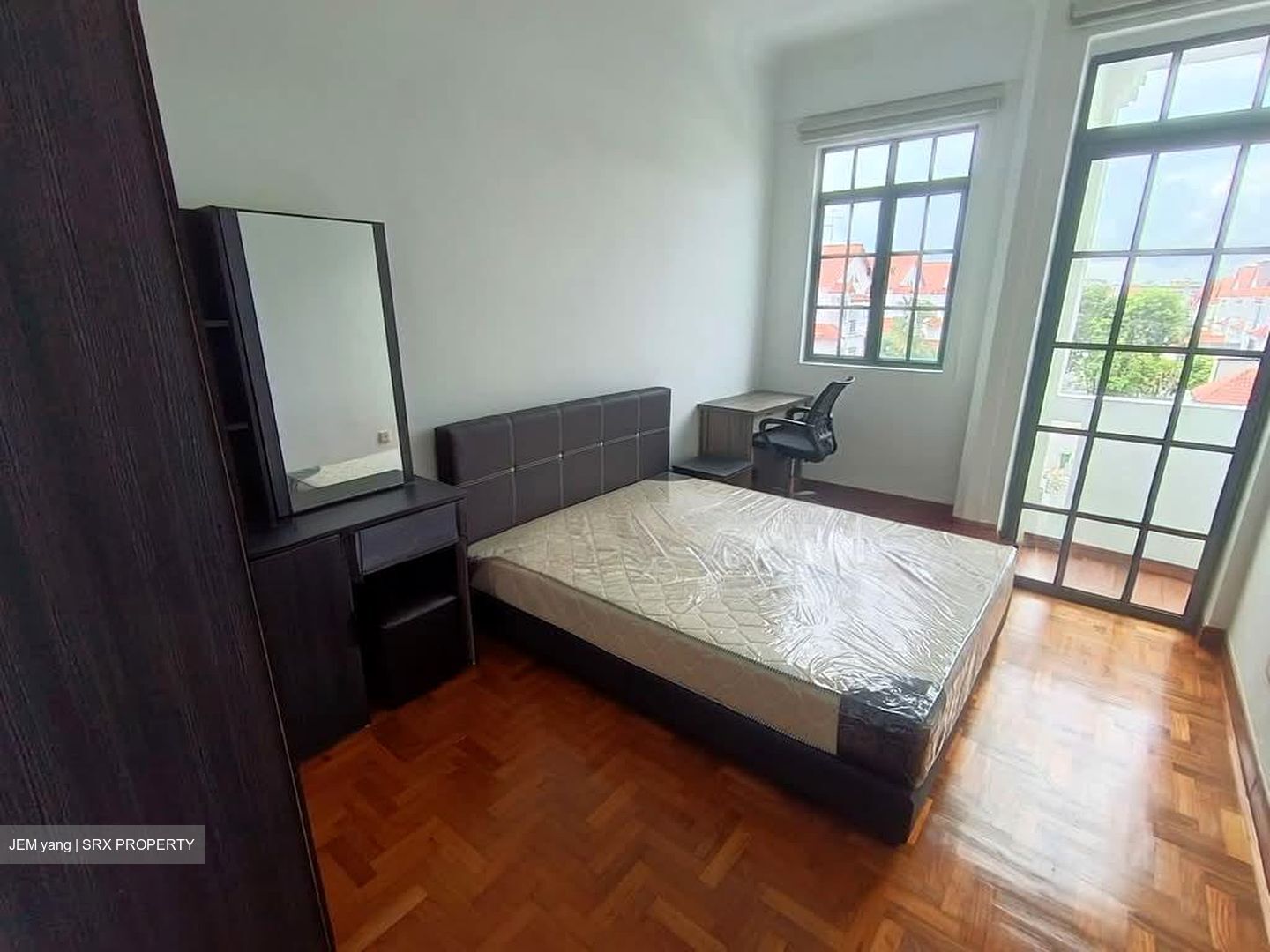 Westville (D22), Terrace #572995771